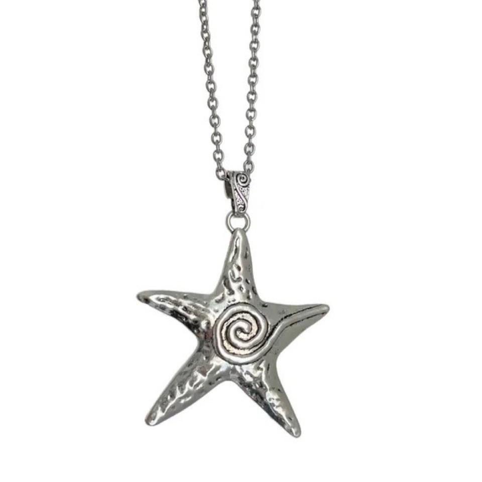 Y2K Retro Starfish Necklace for Women - Niche Subculture Style Collarbone Chain