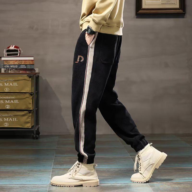 Men's Autumn/Winter Corduroy Sweatpants - Thickened Velvet, Loose Fit, Sporty, Cuffed