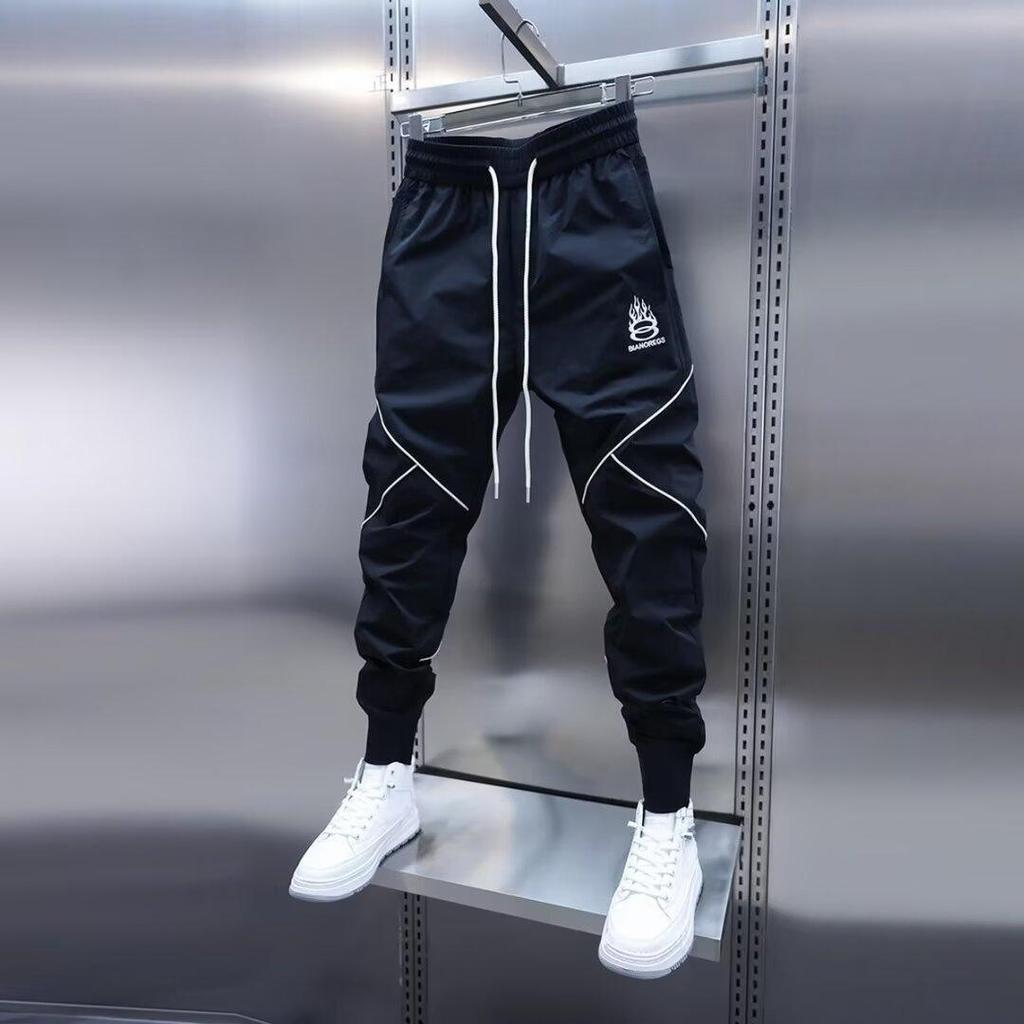 Pantalons Cargo Homme Printemps Blanc Hip Hop Décontracté Pantalons Homme Été Coupe Régulière Harajuku Pantalons Longs Street