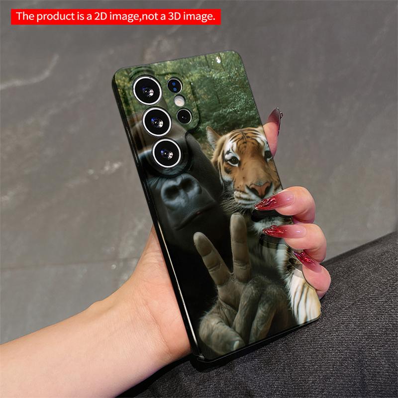 2DFlat Samsung phone case Gorilla & Tiger Forest Selfie Phone Case Applicable to Galaxy S22 S23 S24 S25ULTRA S26 A12 A13 A14 A15 A16