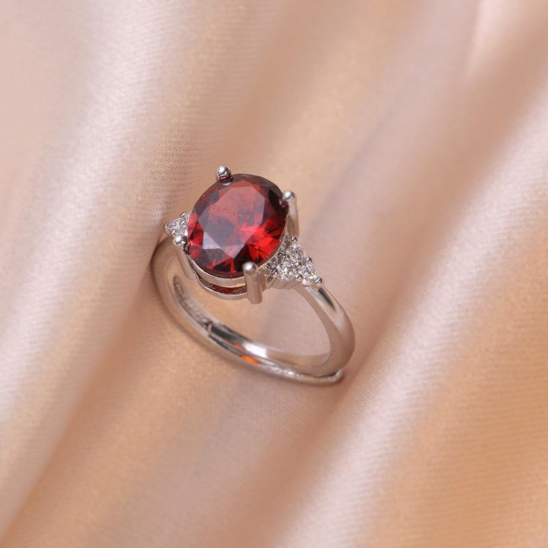Fan retro palace style skirt red diamond earrings color treasure set