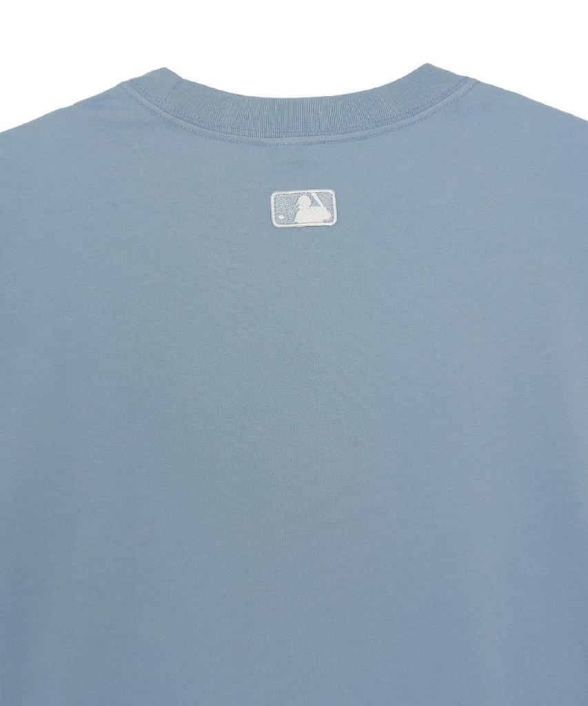 Emelbi Basic Small Logo Semi-Oversized Short Sleeve T-Shirt La (L.Sky Blue)