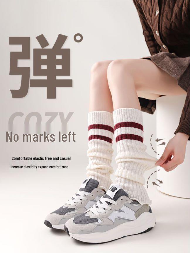 Women's Knitted Red Leg Warmers: Slimming, Versatile, Solid Color for Autumn and Winter.