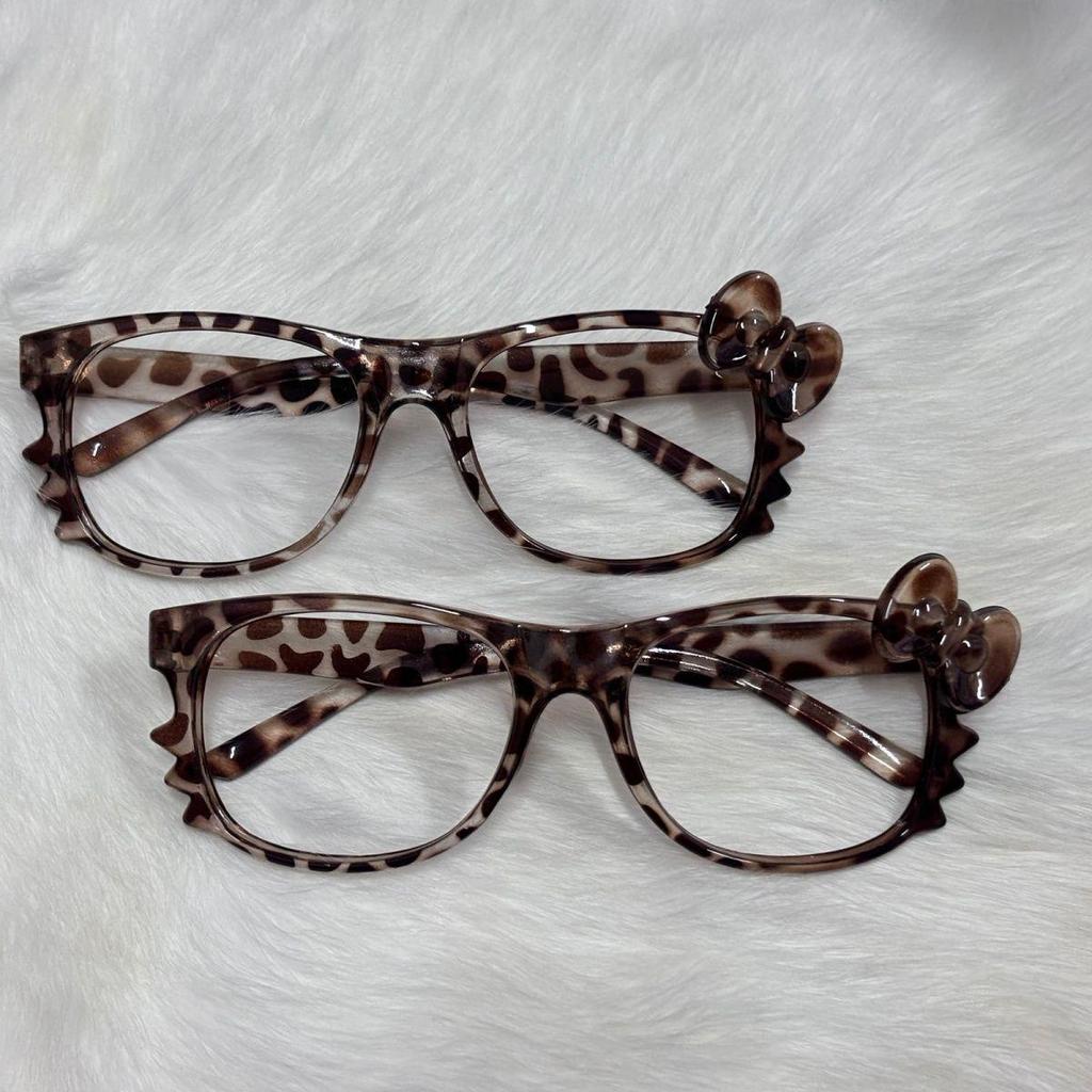 Kawaii Hello Kitty Retro Leopardenmuster Brille - Anime Mode Foto-Requisiten
