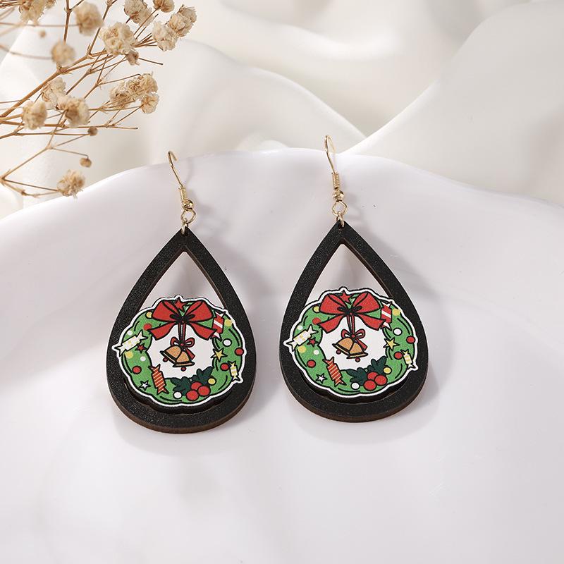 High-End Reindeer Candy Christmas Earrings for Women: Cute Cartoon Holiday Jewelry