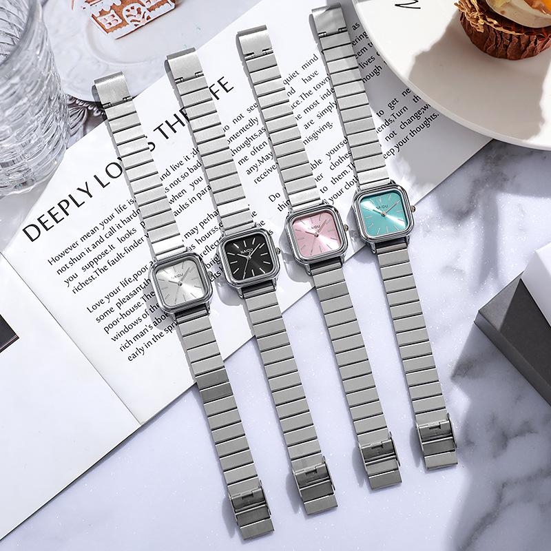 Ins Niche Korean Style Women's Versatile Steel Band Quartz Watch - Simple and Elegant Design for Students