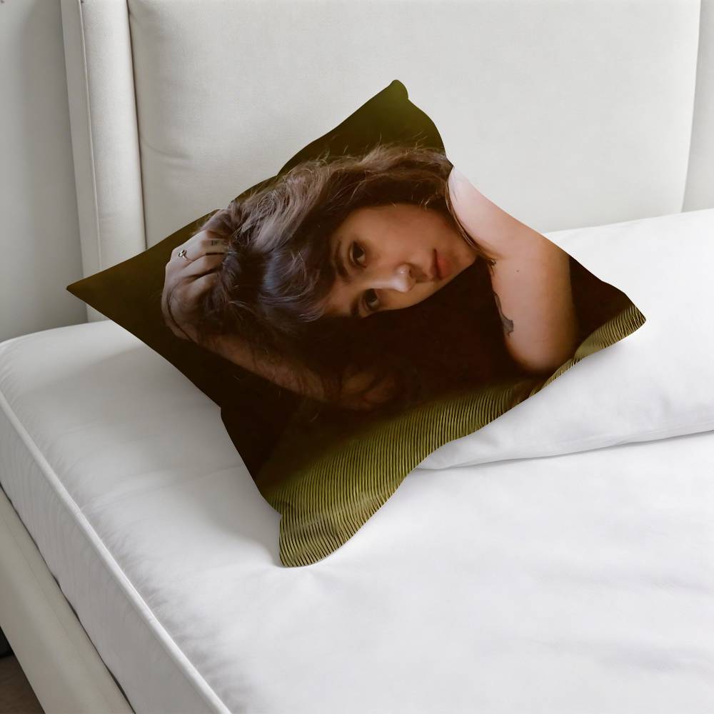 CCharm Singer CClairo Square Pillow Case Soft Decorative Throw Pillow Cover for Home Sofa Bed