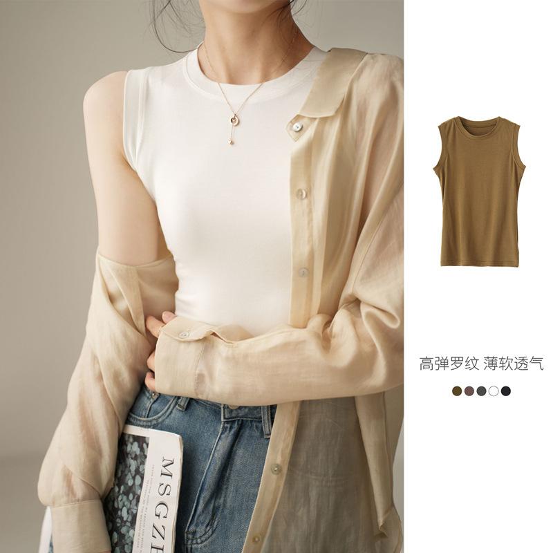 Women's Sleeveless Tank Top Crew Neck Commuter Style Slim Fit Solid Color Viscose Fabric Basic Undershirt For Summer