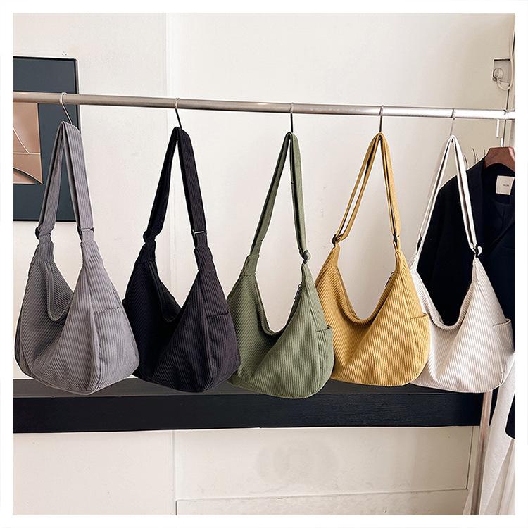 Corduroy Bag Women's Large Capacity 2025 New Simple Shoulder Messenger Bag Casual Versatile Commuter Tote Bag