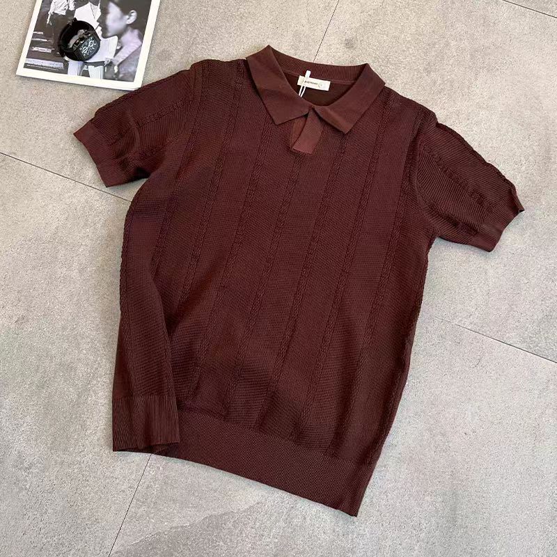 

В язаний светр з короткими рукавами Чоловіча сорочка-поло старшого бізнес-стилю з V-подібним вирізом, приталеного крою, корейська версія 3XL темно-коричневого кольору