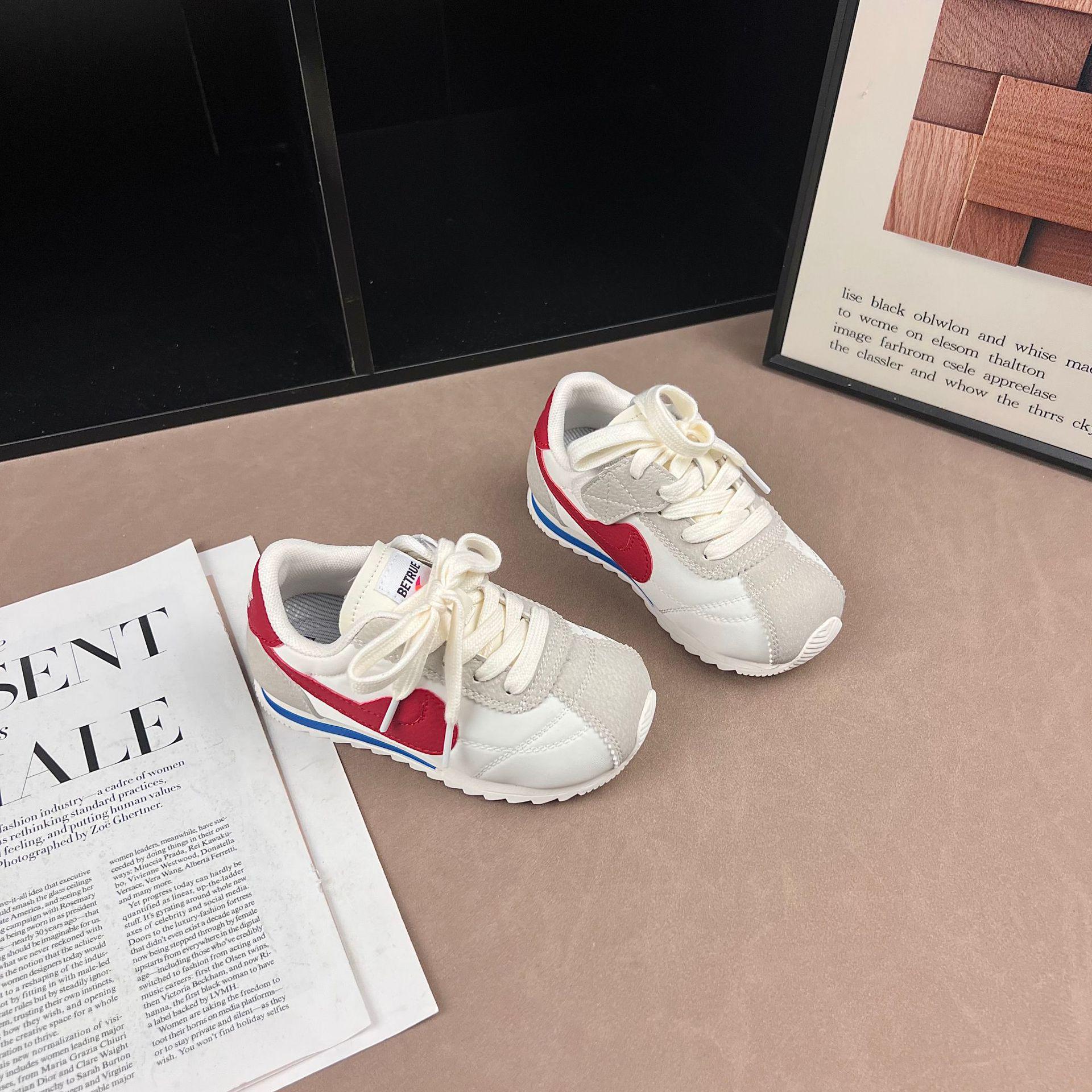 

2026 Spring/Autumn Kids Leather Sports Shoes - Thin Sole, Non-slip, Fashionable and Versatile for Boys & Girls. 30