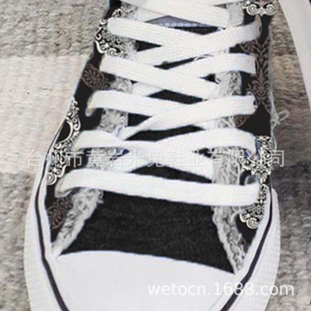 

Halloween Skull Hairy Lace-Up Canvas Shoes Women s Flat Heel Large Size Low Top Printed Shoes 43 чорний