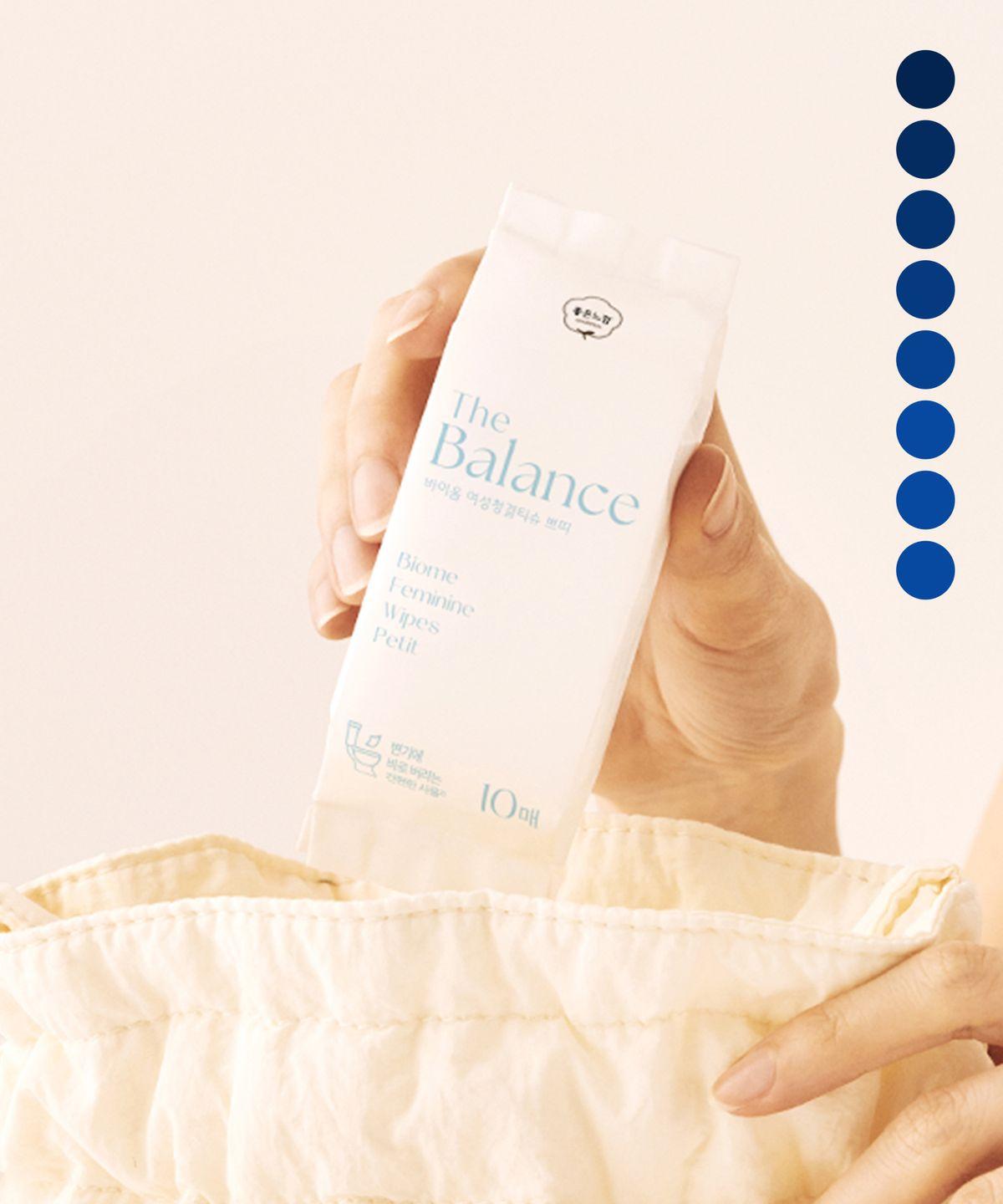 The Balance Feminine Cleansing Wipes 10 sheets x 8 packs