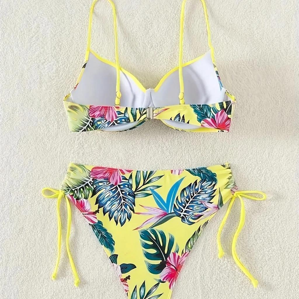 New Women's Tropical Floral Print Bikini Set High Elasticity Lycra Fabric Button Details Comfortable Fit Swimwear Ensemble