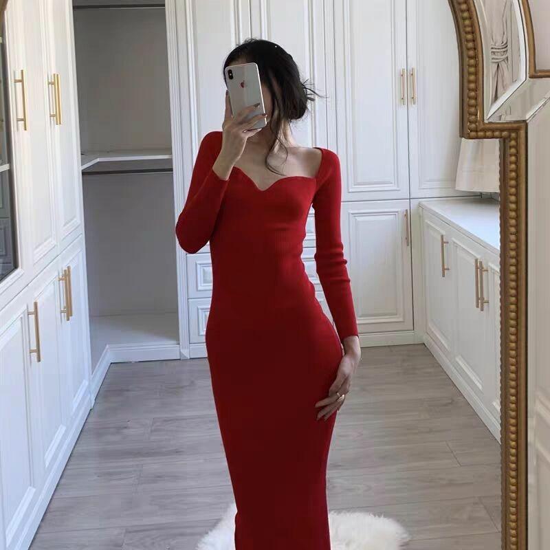 Design Sense One-word Collar Bottom Black Knitted Dress Autumn and Winter New with Coat Sweater Skirt