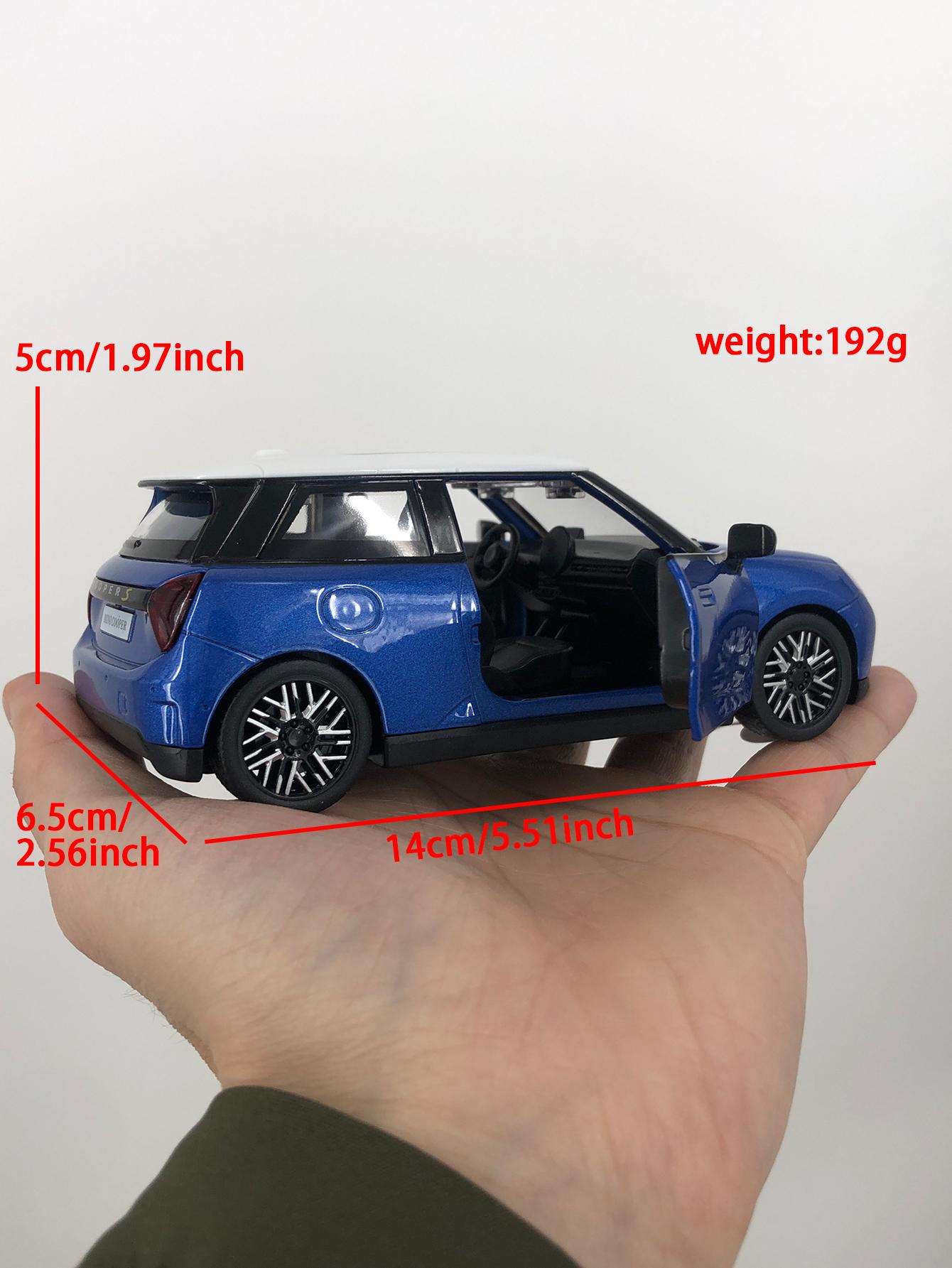 

CCA 1:28 BMW MINI Cooper car model, zinc alloy metal decoration, collectible gift car синій
