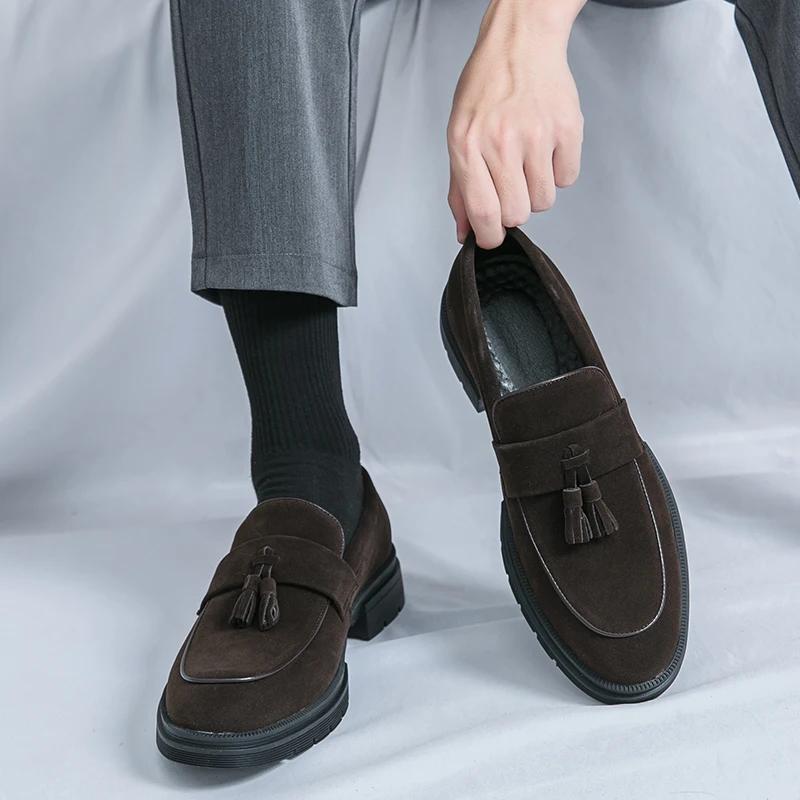 2025 New Spring Suede Loafers Suede for Men Dress Shoes Luxury Brand Mens Comfortable Spring Classic Wedding Men Casual Shoes