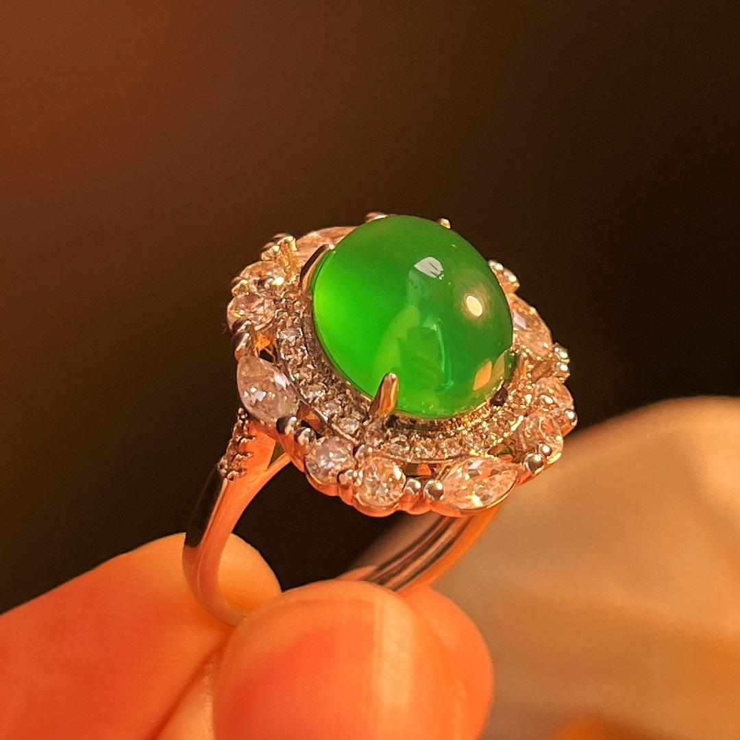 Jade Green Ice Light Natural Chalcedony Ring Agate Ring, Real Shot