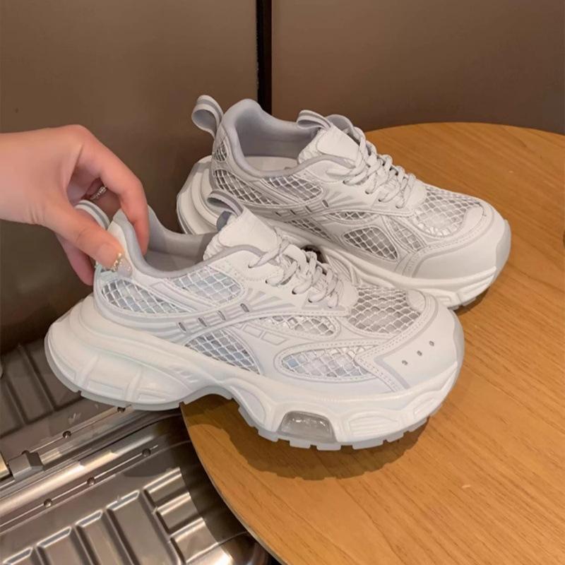 2025 summer new thick-soled thin-mesh breathable dad shoes women's versatile air cushion straps small height-increasing casual shoes