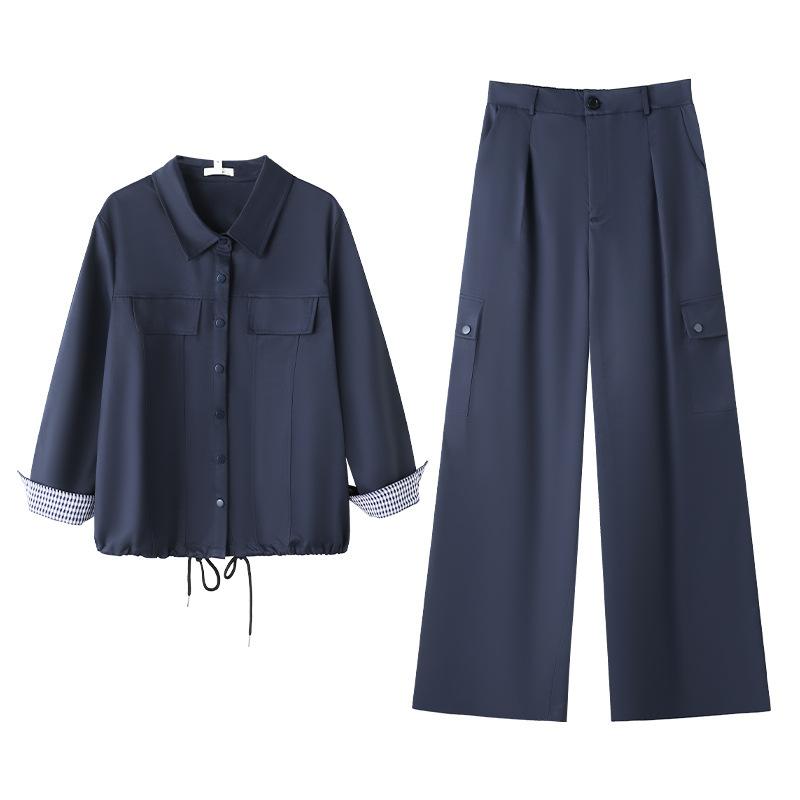 A Two-piece Set of Oversized Women's Autumn and Winter Versatile Drawstring Design Coat and Cargo Pants