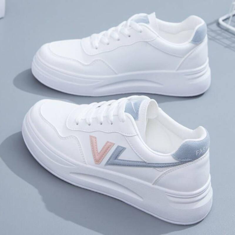 Soft-soled little white shoes women's new summer mesh breathable, light and not tired feet sports and leisure flat-soled women's shoes tide
