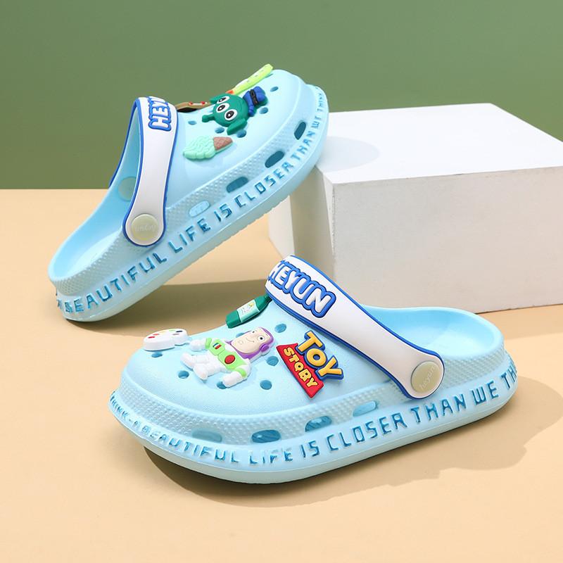 Stylish Cartoon Kids Hole Shoes Breathable Summer Sandals For Boys And Girls Comfortable Eva Design
