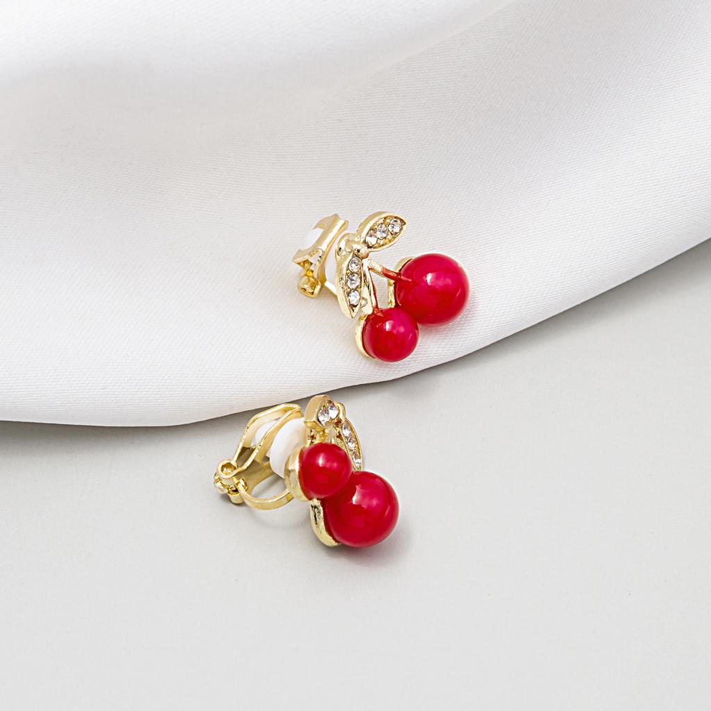 Cute Design With Diamonds, Red Cherry, Sweet Earrings, Simple And Small Girlish Earrings, Stud Earrings.