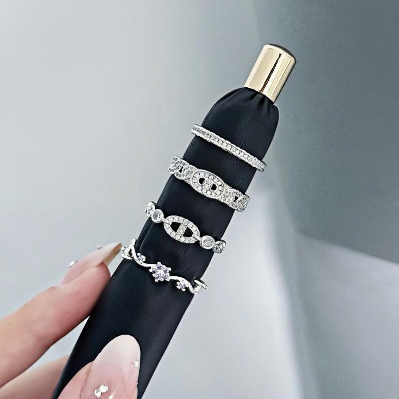 Fashion Light Luxury Pig Nose Full Of Diamonds Zircon Super Flash Opening Ring Female Niche High-End Feeling Stacked Index Finger Ring