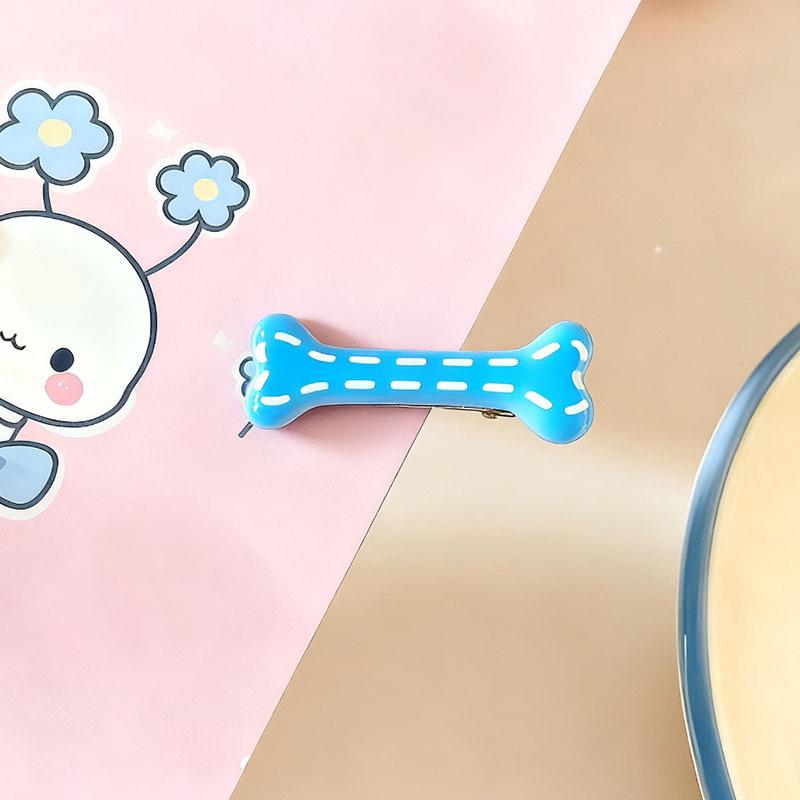

Adorable Cartoon Bone Hair Clip for Women - Fun Girly Duckbill Hair Accessory