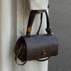 Een Niche Mode Olie-was Leer Handtas en Een Casual Zacht Leer Enkel-schouder Crossbody Tas