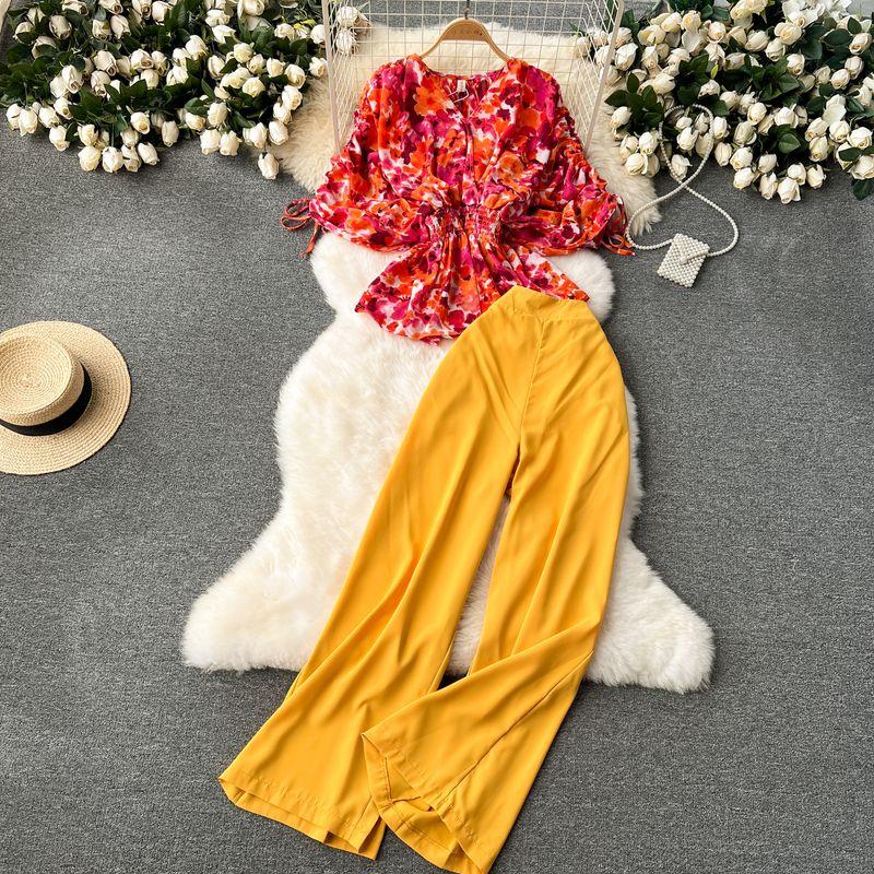 

Stylish Print Bell Sleeve Ruffles Cinched Drawstring Red and yellow One size