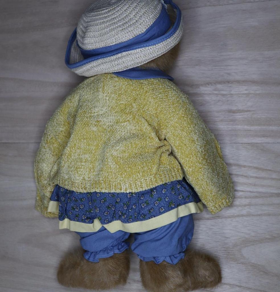 [USED] BOYDS BEARS Yellow Cardigan Teddy Bear Plush Toy