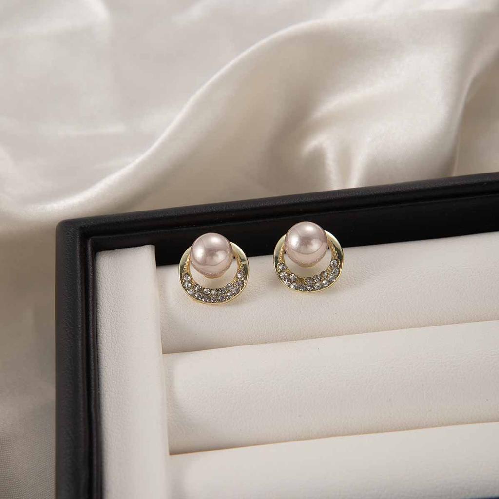 Französische Leichte Luxus Diamant Ohrstecker Weiblichkeit Einfache Hohl Perlenohrringe Retro Nische High-End Ohrringe