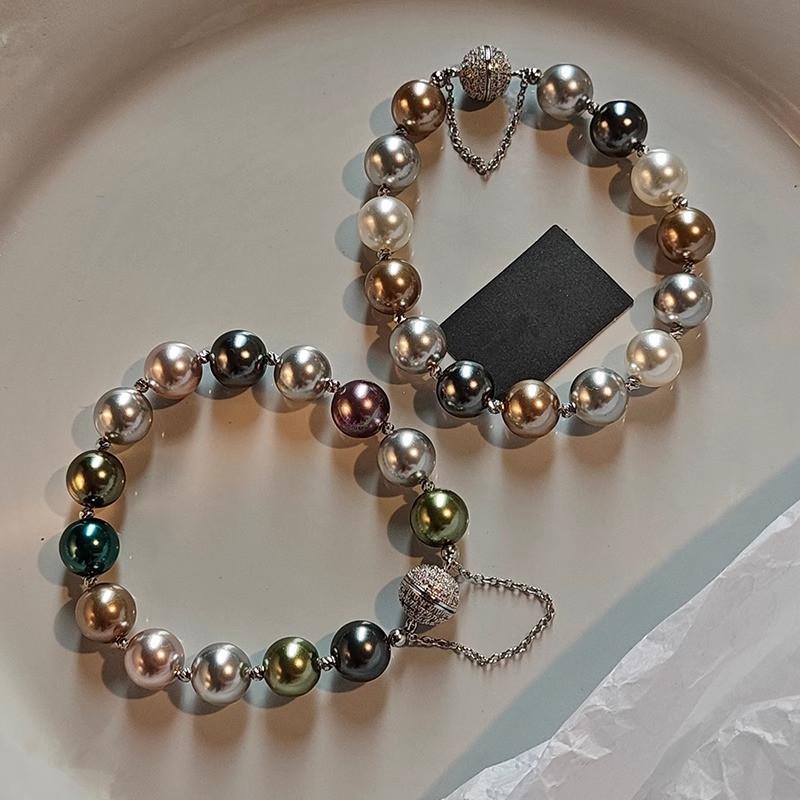 Female Light Luxury Niche Magnetic Buckle Bead Bracelet