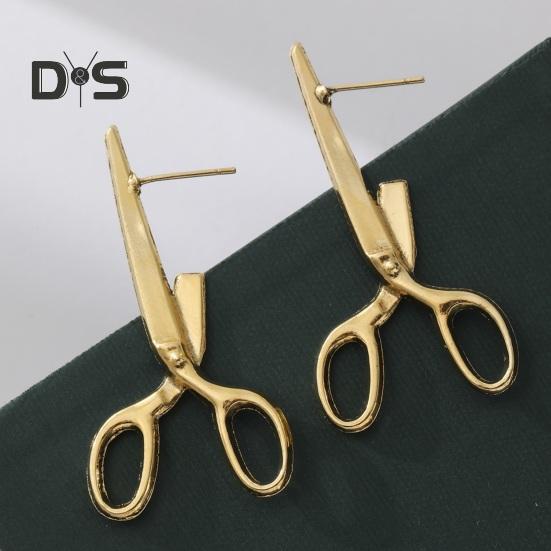 1 Pair Women Earrings Exaggerated Style Scissors Shape Retro Individual Anti-slip Daily Wear Special Occasions Club Ear Jewelry