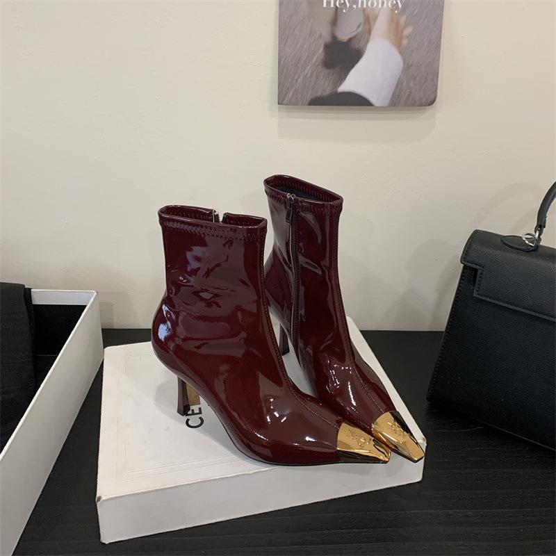 

Rich and rich sexy patent leather short boots autumn and winter new metal head color matching thin heel short tube side zipper thin boots women 39 бордовый