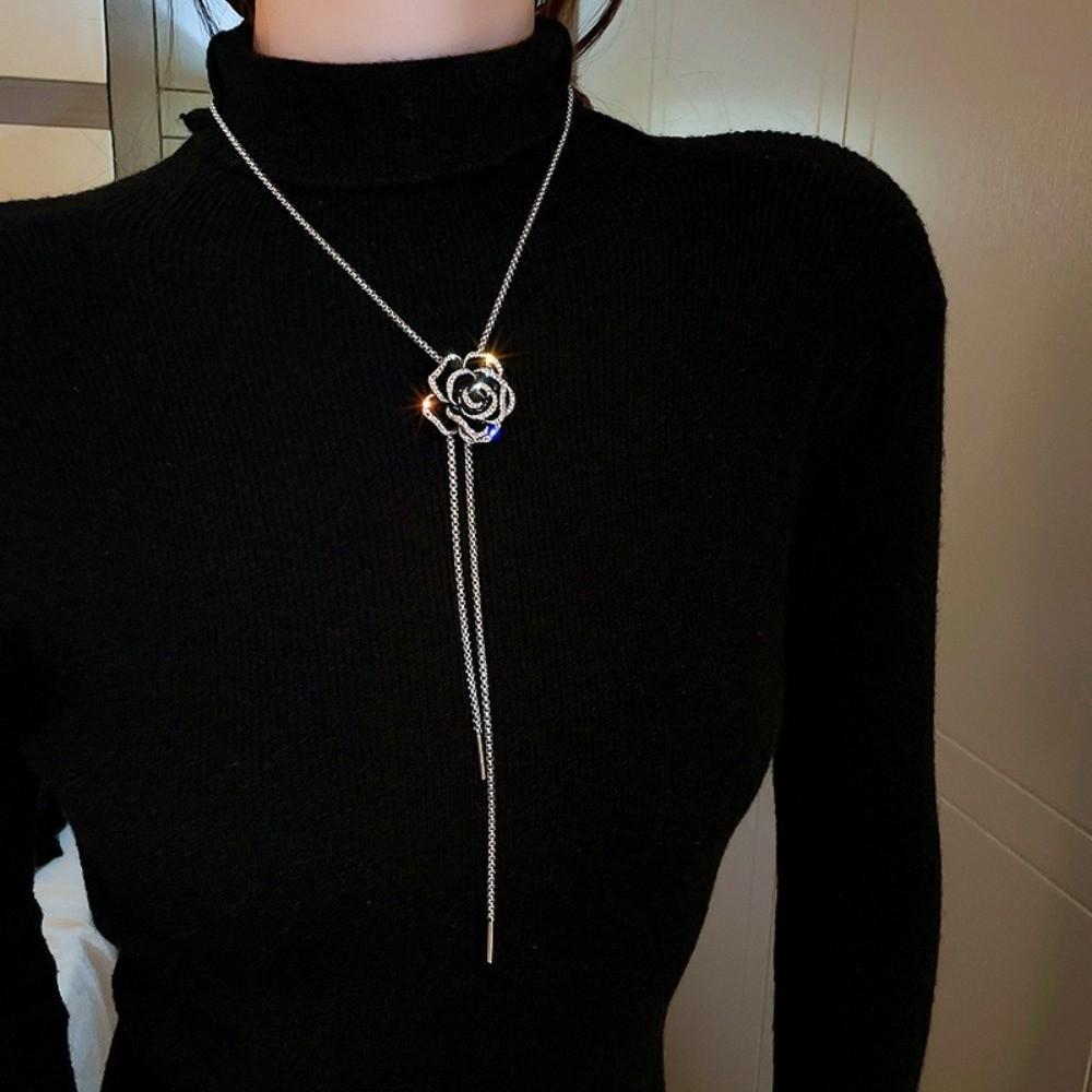Silver Rhinestone Brooch Zinc Zinc Alloy Women Long Necklace Sweater Chain Camellia Necklace Suit