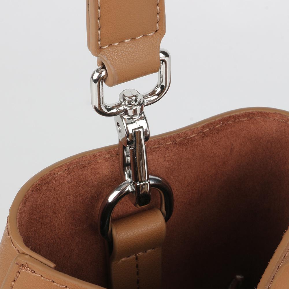 Minimalist Light Luxury High-grade Hand Bag Cowhide Square Handle Large Capacity Mezzanine Hand Oblique Span Bag