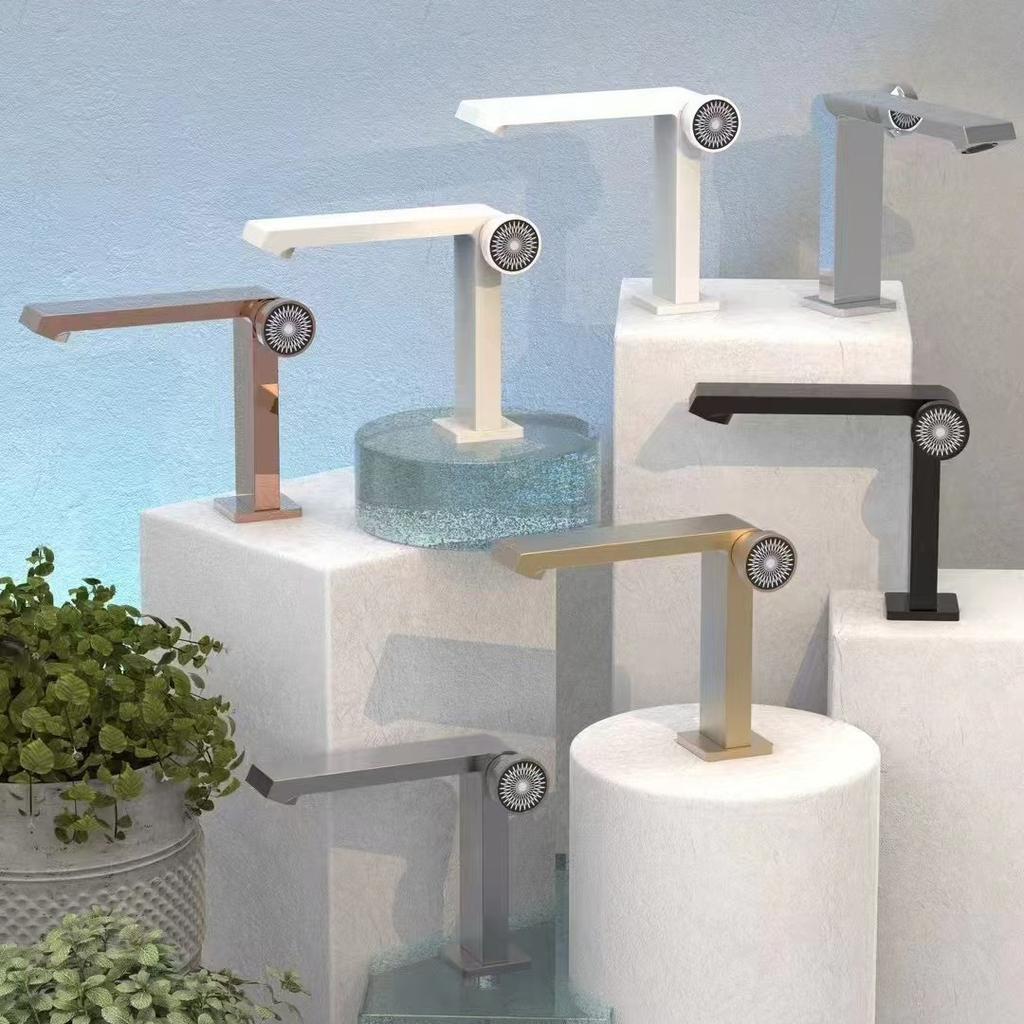 Tuqiu New Brushed Gold Bathroom Faucet Black Basin Faucet Brass Sink Mixer Cold & Hot Gray Lavotory Faucet Water Mixer Sink Tap