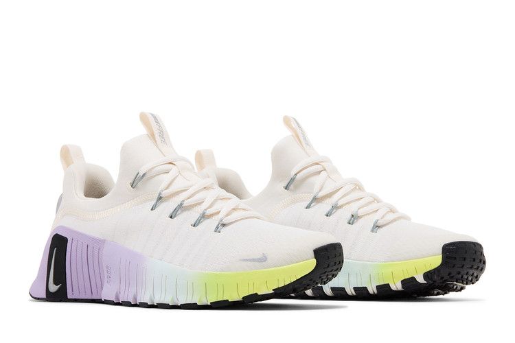 Nike Free Metcon 6 SE Phantom Black Hydrangeas Metallic Silver (Women'