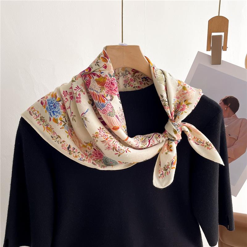 70cm New Fashion Cotton Square Scarf Women Floral Print Design Bandanas Lady Scarves Headband Handkerchief Hair Luxury Brand