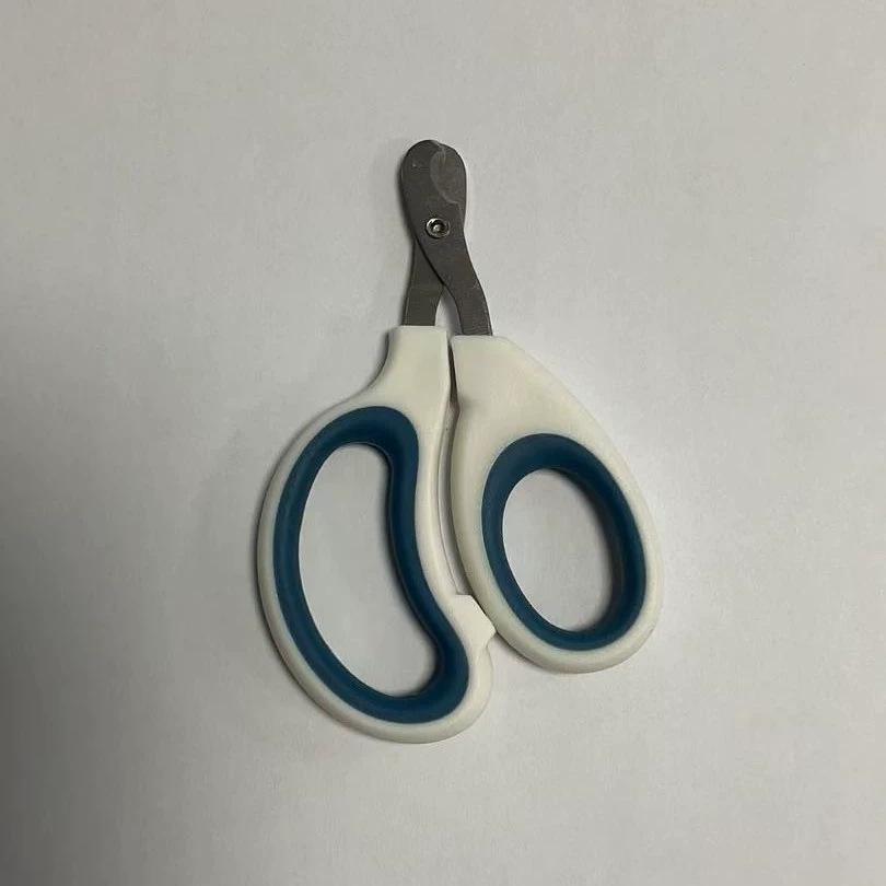 Anti-Scratch Pet Nail Clippers for Cats, Dogs, and Rabbits
