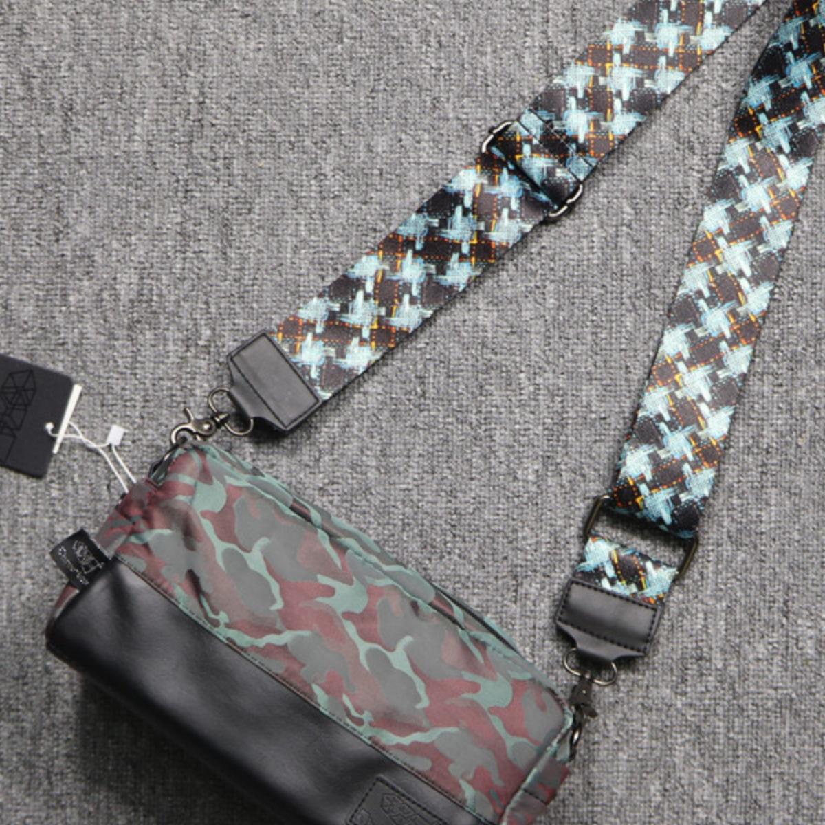 Unisex Nylon Expandable Crossbody Bag: Color-Changing, Casual Fashion, Oxford Canvas, Japanese-Style камуфляж зеленый