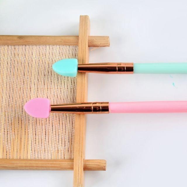 Sweetpourin - Silicone Eyeshadow Makeup Brush