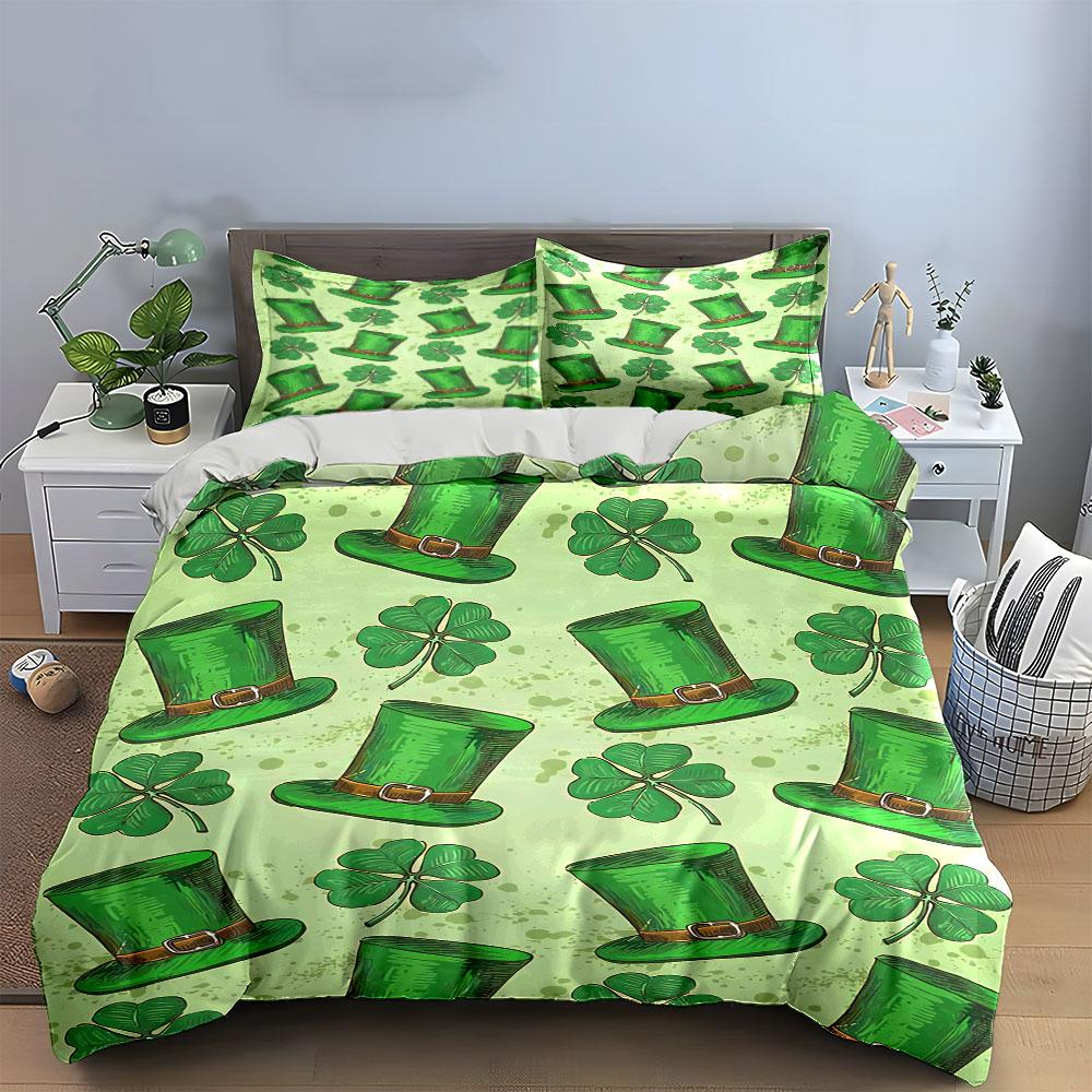 St. Patrick's Hat and Clover Set Bedding Duvet Cover Set Duvet Cover Pillowcases (1 * Duvet Cover 2 * Pillowcases, Without Duvet Insert)