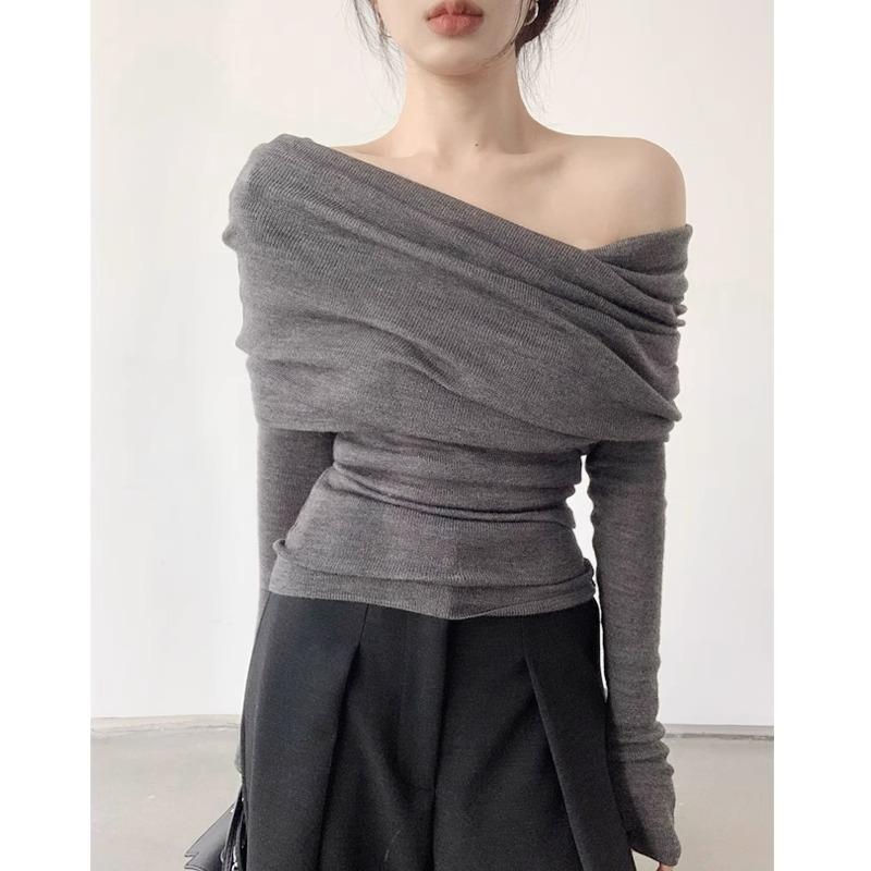 French temperament off-shoulder knitted bottoming shirt women's spring and autumn gentle pure desire slim-fitting one-word shoulder long-sleeved top