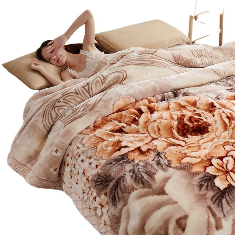 

Ковдра Raschel двошарова 2 * 2.3m/3.5kg пісочний