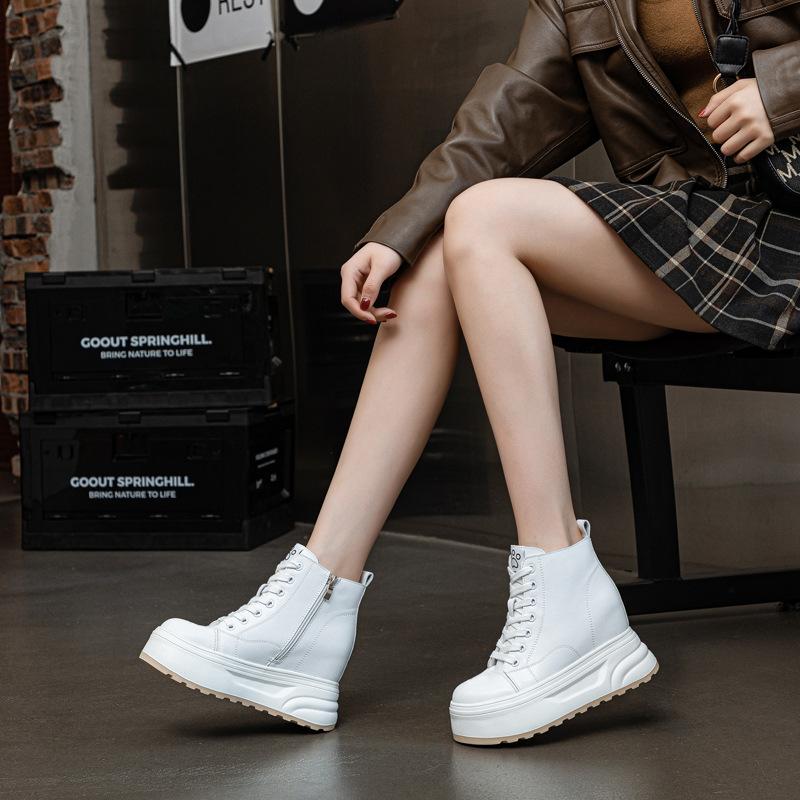 High-top shoes women's autumn and winter 2025 new little white shoes platform-soled lace-up short boots women's fashion solid color simple women's sho