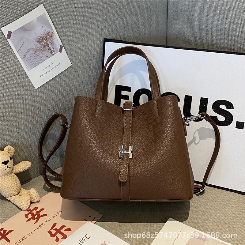 Bucket bag niche handbag soft pitot messenger bag premium commuter bag women's shoulder bag
