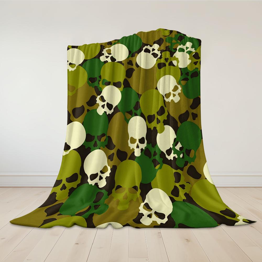 Camouflage Skull Flannel Blanket Warm Soft Halloween Christmas Couch Warm Cozy Decorative Decor Gift for All Season